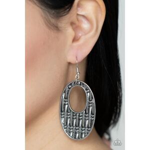 Engraved Edge Silver Earrings (126)